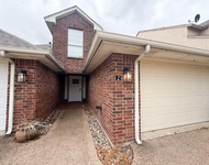 Unit for rent at 2 Country Club Place, Waxahachie, TX, 75165