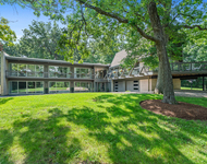 Unit for rent at 431 Maplewood Drive, Barrington, IL, 60010