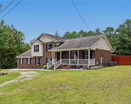 Unit for rent at 817 Hobson Road, Raeford, NC, 28376