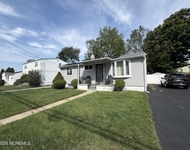 Unit for rent at 71 Helen Avenue, Freehold, NJ, 07728