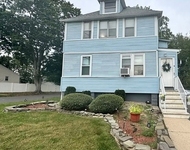 Unit for rent at 110 Broadway, Clark Twp., 07066-1848