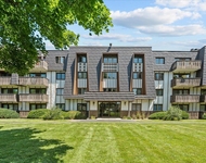 Unit for rent at 13000 W Heiden Circle, Lake Bluff, IL, 60044