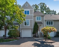 Unit for rent at 7 Essex Court, Avon, CT, 06001