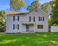 Unit for rent at 24 Flagpole Lane, East Setauket, NY, 11733