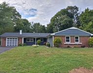 Unit for rent at 6 Flower Rd, Franklin Twp., 08873-3319