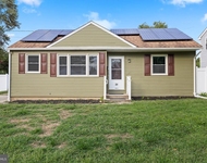 Unit for rent at 31 Farnsworth Avenue, MAPLE SHADE, NJ, 08052
