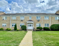 Unit for rent at 35 Manchester Court, Freehold, NJ, 07728