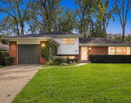 Unit for rent at 221 W Sheridan Place, Lake Bluff, IL, 60044