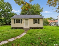 Unit for rent at 4 Elgin Avenue, Bethel, CT, 06801