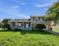 Unit for rent at 4 Roslyn Road, TRENTON, NJ, 08610