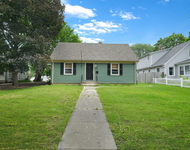 Unit for rent at 507 W Wesley Street, Wheaton, IL, 60187