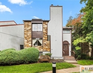 Unit for rent at 84 Diamond Lane, Old Bridge, NJ, 08857