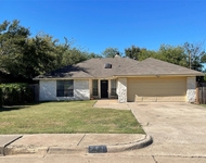 Unit for rent at 971 N Brookside Drive, Cedar Hill, TX, 75104