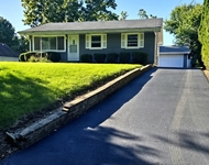 Unit for rent at 682 Dickie Avenue, Elgin, IL, 60120