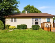 Unit for rent at 913 Church Road, Aurora, IL, 60505