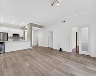 Unit for rent at 100 Willard Street, Houston, TX, 77006