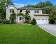 Unit for rent at 25 Pashen Place, Dix Hills, NY, 11746