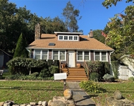 Unit for rent at 7 Warner Avenue, Roslyn Heights, NY, 11577