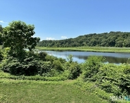 Unit for rent at 135 Middlesex Avenue, Chester, CT, 06412