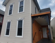 Unit for rent at 125 E Chestnut Street, HANOVER, PA, 17331