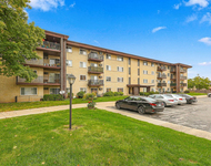 Unit for rent at 535 S Cleveland Avenue, Arlington Heights, IL, 60005