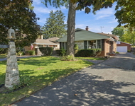Unit for rent at 1251 Sherwood Road, Highland Park, IL, 60035