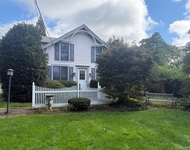 Unit for rent at 7 Suffolk Lane, East Islip, NY, 11730