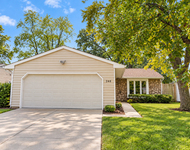 Unit for rent at 248 Waverly Drive, Elgin, IL, 60120