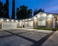 Unit for rent at 23002 Calvert St., WOODLAND HILLS, CA, 91367