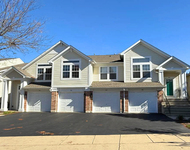 Unit for rent at 949 Charlela Lane, Elk Grove Village, IL, 60007