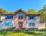 Unit for rent at 281 Kinnelon, Kinnelon Borough, NJ, 07405