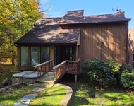 Unit for rent at 2 Village Way, Vernon Twp., 07462-3113