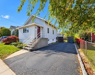 Unit for rent at 491 Oakland Avenue, Cedarhurst, NY, 11516