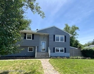 Unit for rent at 600 W Park Avenue, Oakhurst, NJ, 07755