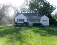 Unit for rent at 2023 Fairlawn Parkway, Schenectady, NY, 12309