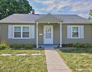 Unit for rent at 624 Wildwood Avenue, Mundelein, IL, 60060