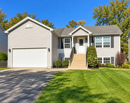 Unit for rent at 1394 Teakwood Lane, Crystal Lake, IL, 60014