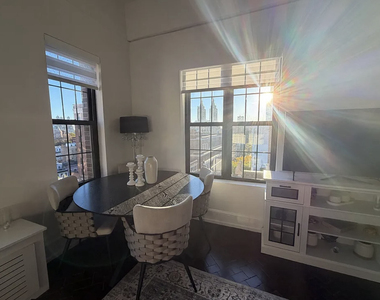 160 West 73rd Street - Photo Thumbnail 3