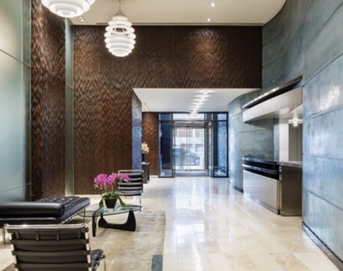 400 West 42nd Street - Photo Thumbnail 7