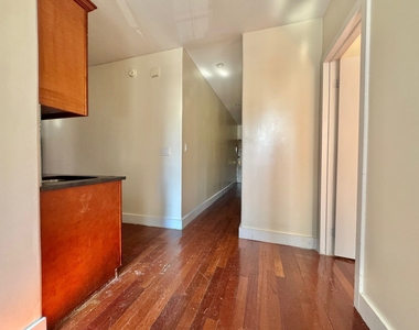 117 South 4th Street - Photo Thumbnail 4