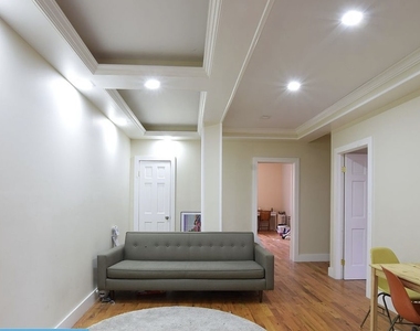 666 Hancock Street - Photo Thumbnail 2