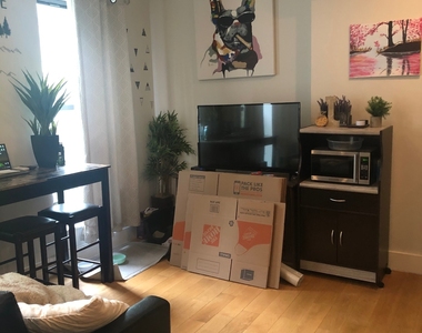 26 Lefferts Place - Photo Thumbnail 2