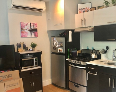 26 Lefferts Place - Photo Thumbnail 3