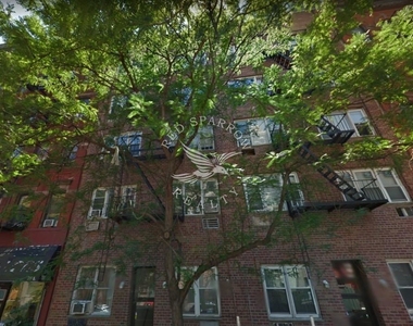 East 93rd Street - Photo Thumbnail 10