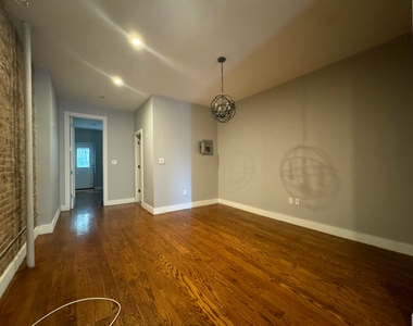 653 Knickerbocker Avenue - Photo Thumbnail 5