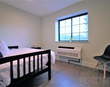 1337 Nostrand Ave - Photo Thumbnail 8