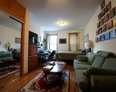 486 East 74th Street - Photo Thumbnail 3