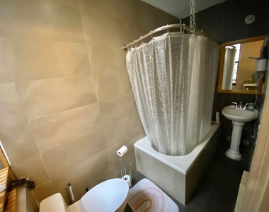 1013 Pacific Street - Photo Thumbnail 7