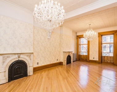 Magnificent Expansive Duplex in Boerum Hill Browsntone! - Photo Thumbnail 1