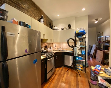 38 Nostrand Avenue - Photo Thumbnail 1